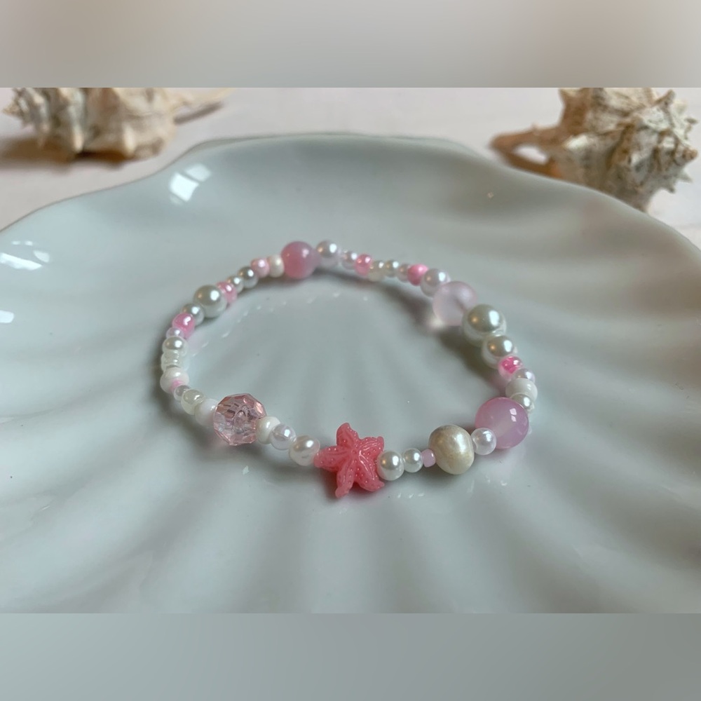 5/$20 ENTIRE SHOP CLEARANCE Aloha - pink 🌺 starfish handmade Hawaiian bracelet
